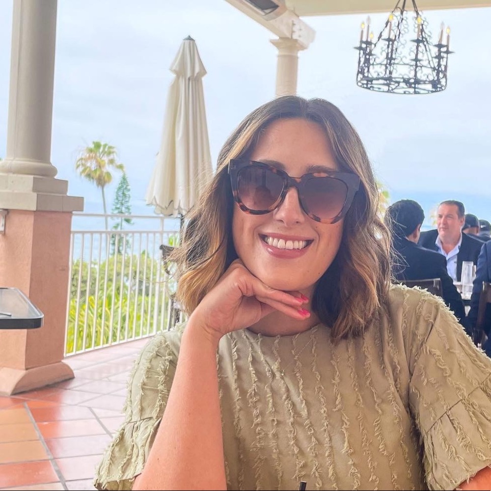 Meet your Posher, Emily